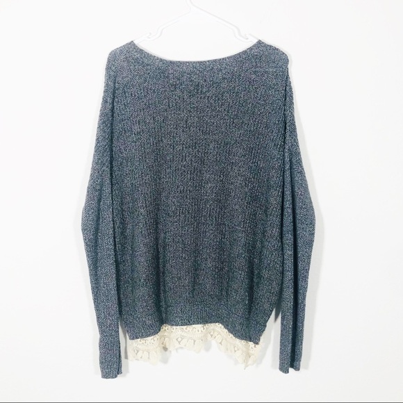 🔥SALE🔥 Pins & Needles dark gray sweater medium oversized - Picture 4 of 7